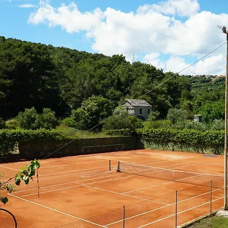 Tennis Court Slivje With Pool Selca (Brac)